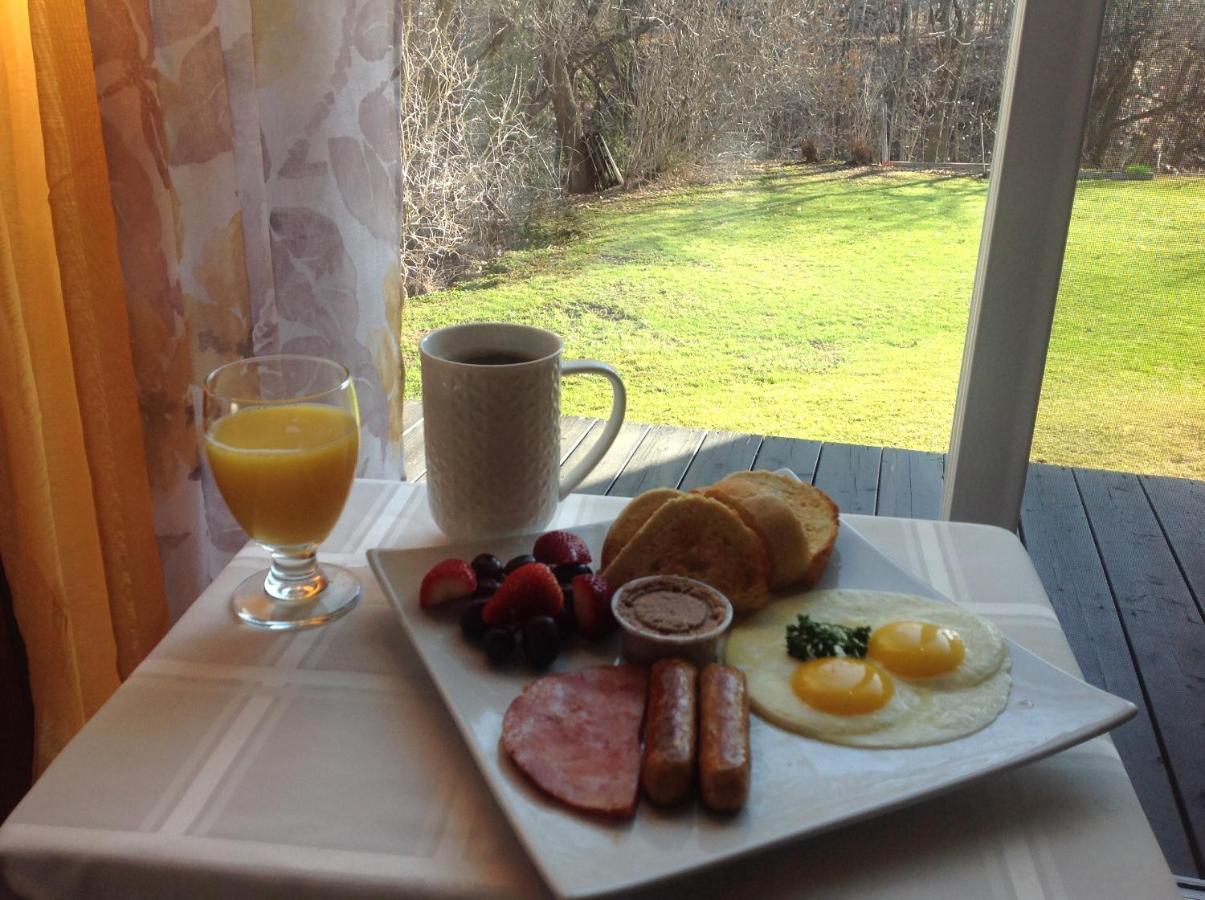 Bed and Breakfast Les Saisons Du Fleuve Lotbiniere Exteriér fotografie